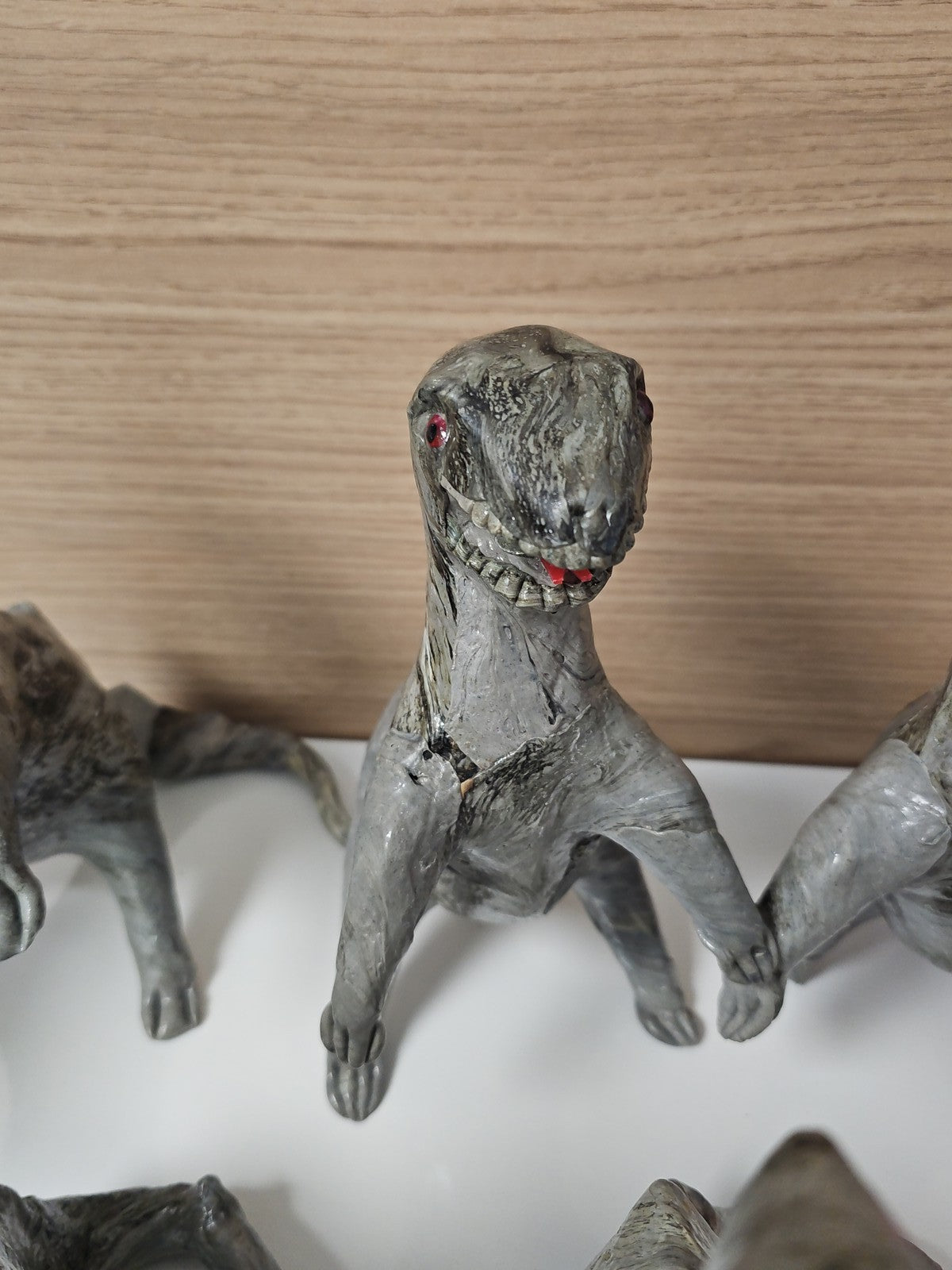 Lot de dinosaures anciens vintage, rare collection galerie d?art, figurines rétr
