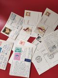 Lot de cartes postales philatélie avec timbres divers et cachets visibles