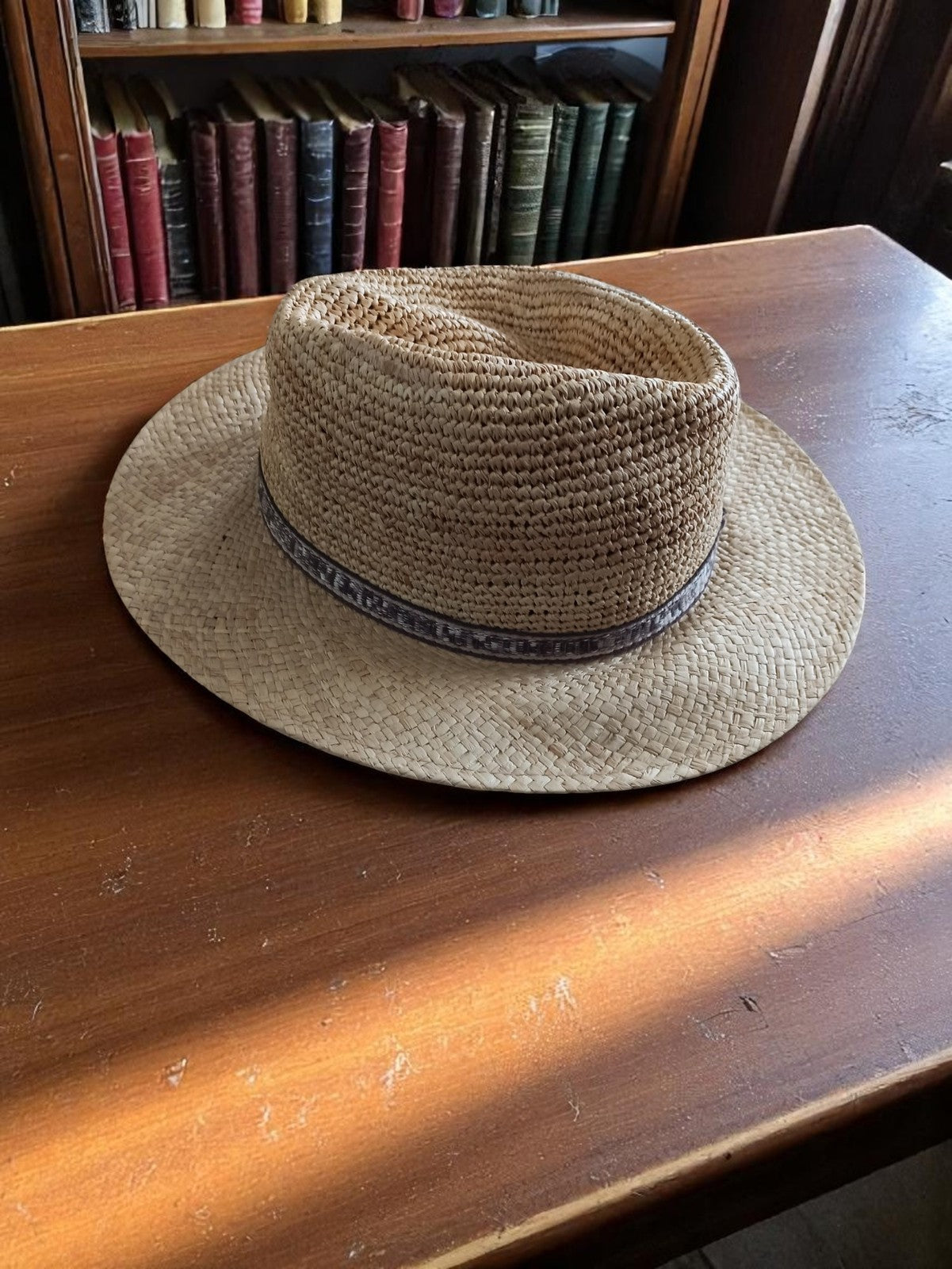 Chapeau homme vintage paille tressée La Chapellerie neuf ruban motif rétro