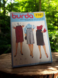 Patron de couture Burda 7741 vintage jupe droite rétro années 80 original