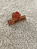 Pin's vintage N°1 Service Clients logo rouge doré badge ancien (Ref 6)