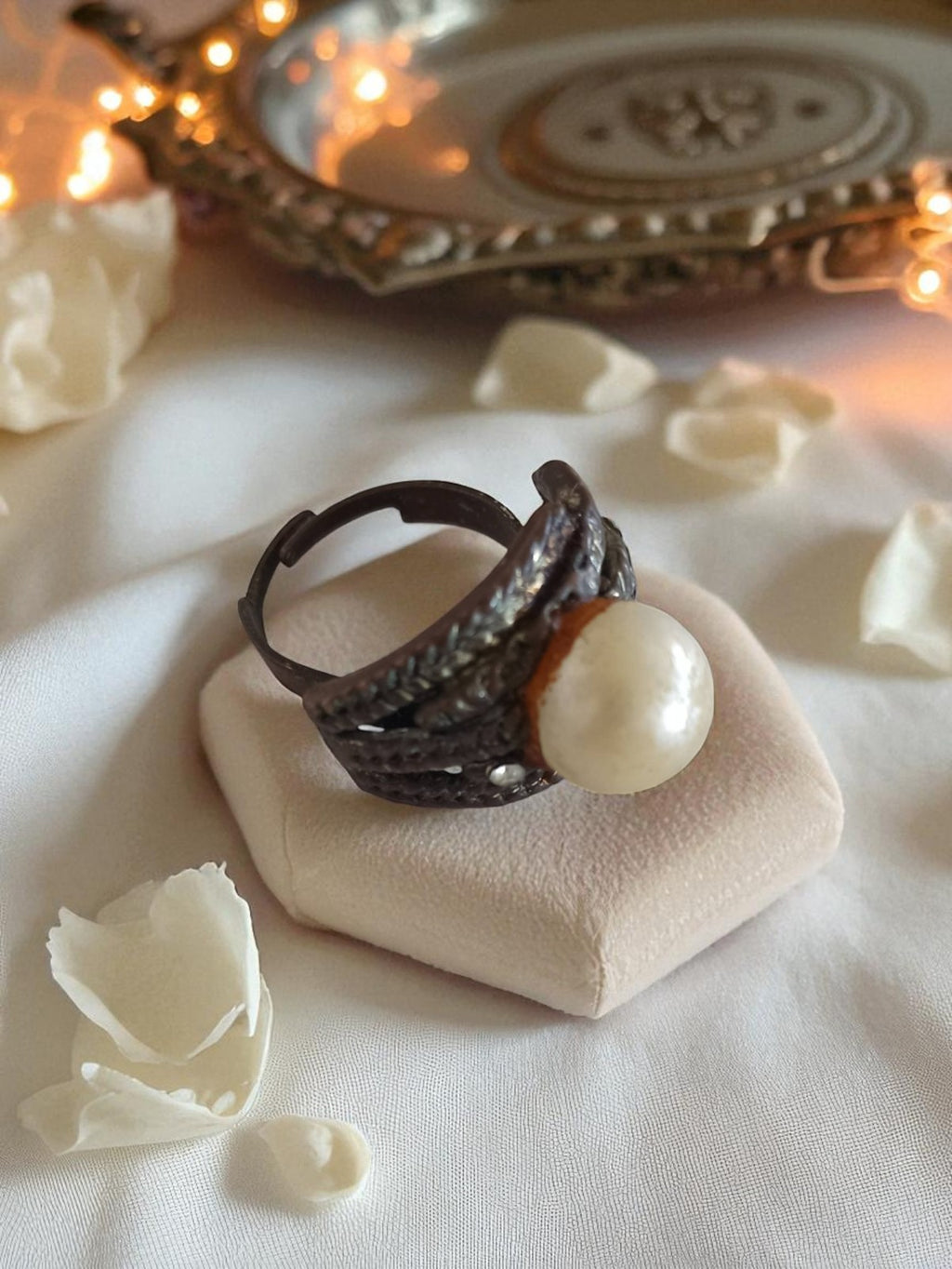 Bague ancienne Art Déco fantaisie perle blanche vintage taille 52