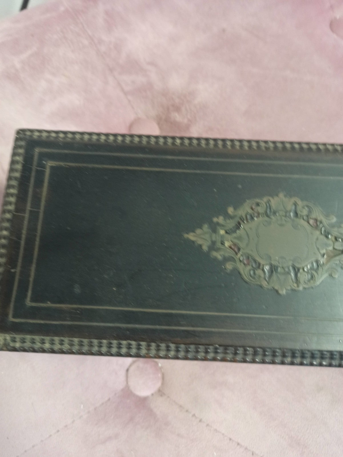 Boîte à bijoux ancienne Napoléon III noir ornement XIXe rétro vintage déco
