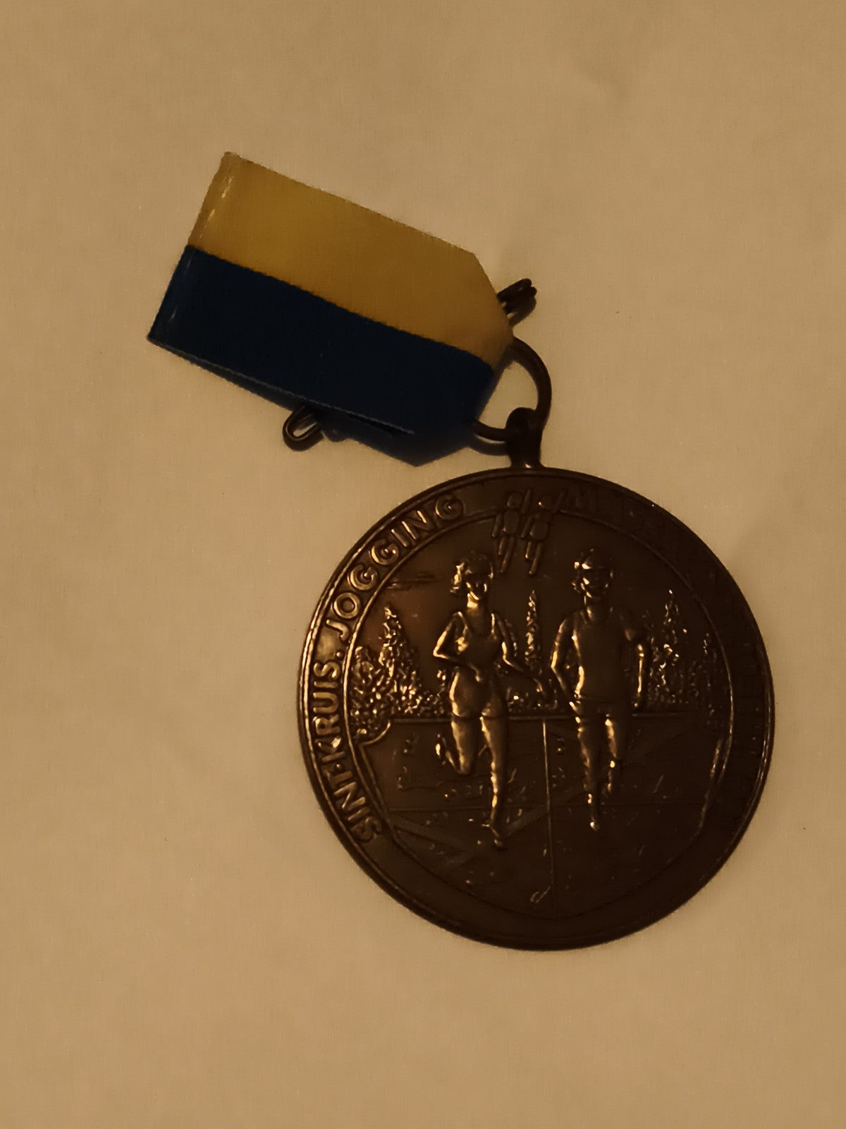 Médaille sport Sint Kruis Jogging ruban bleu blanc running course