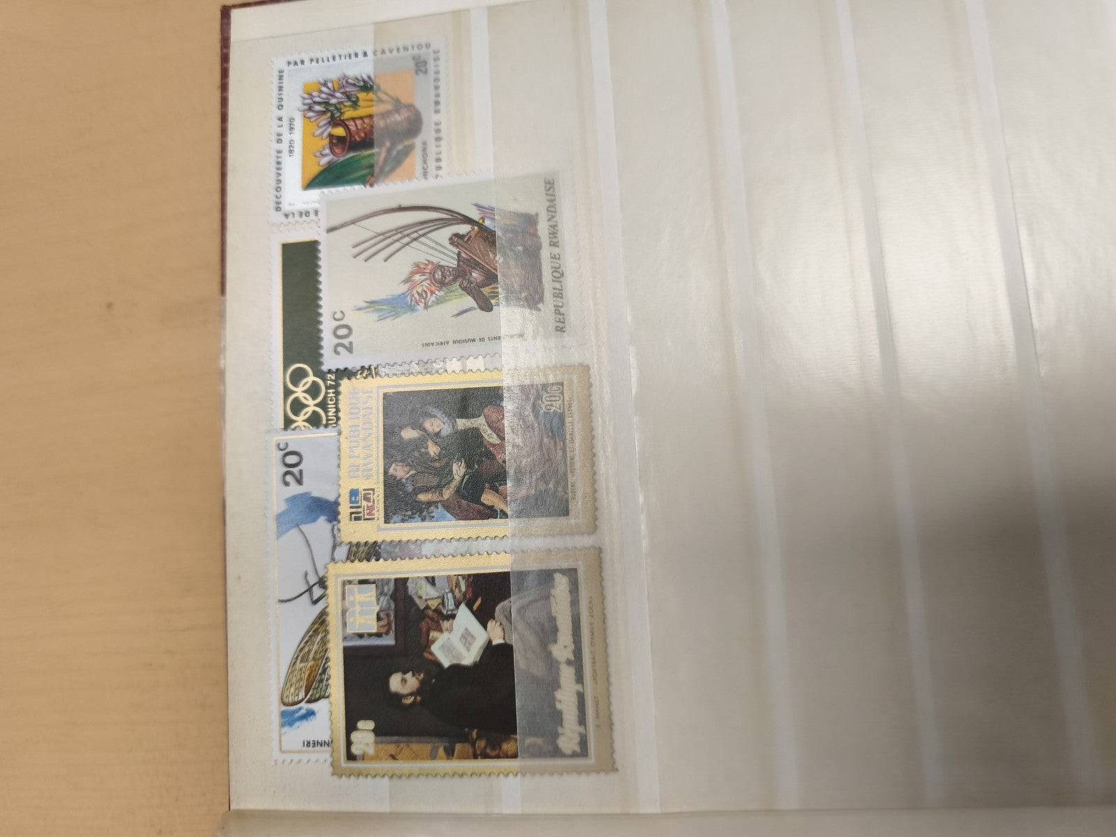 Lot de 5 timbres France 20c thématiques arts sports botanique