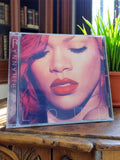CD album Rihanna LOUD – Musique pop originale débuts carrière