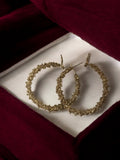 Boucles d’oreilles créoles vintage fantaisie dorées rétro, bijou ancien