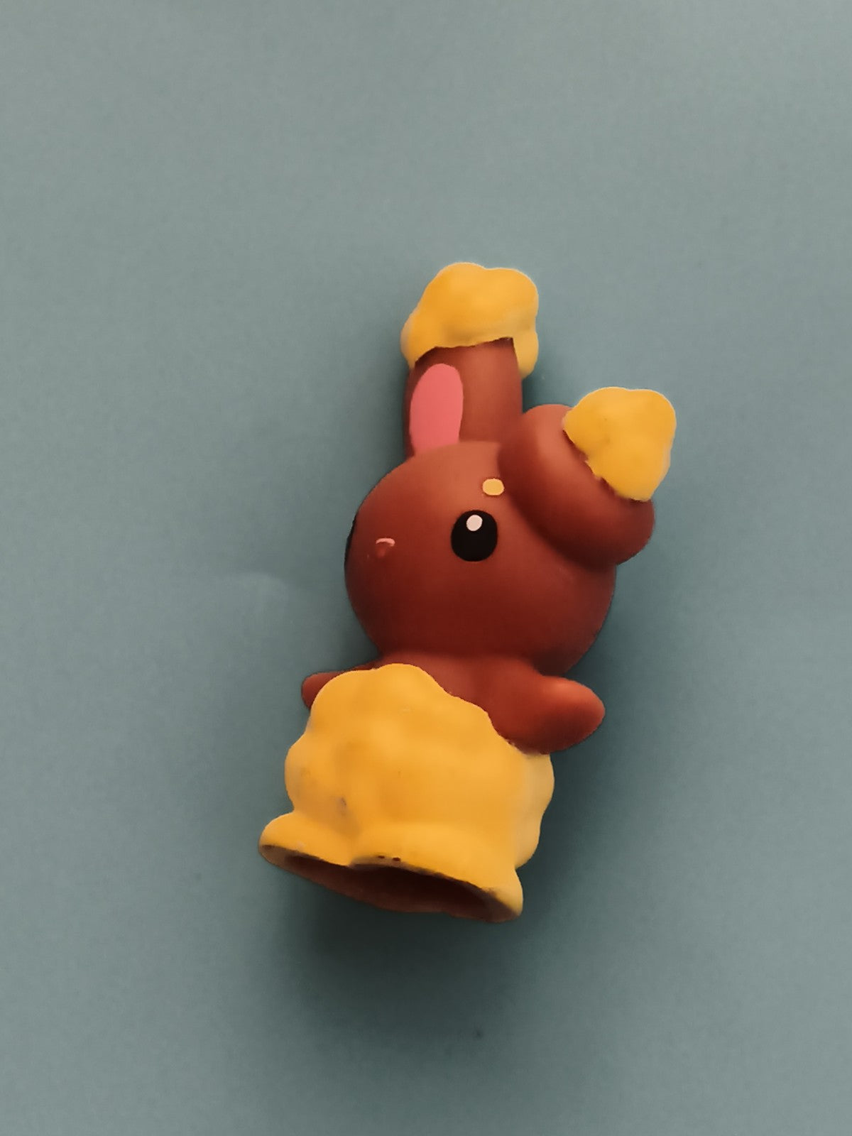 Marionnette doigt Pokémon Buneary figurine marron jaune finger puppet