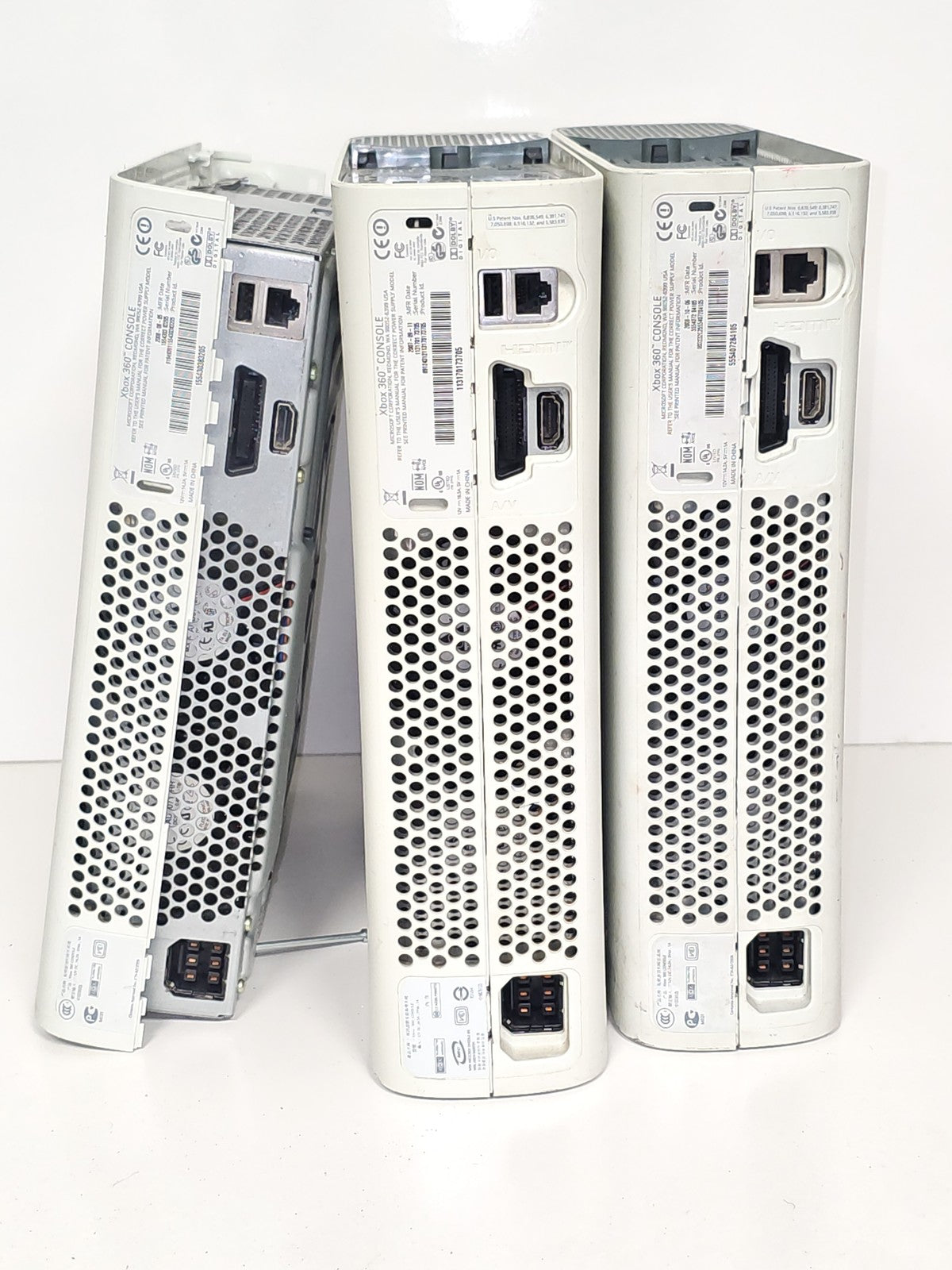 Lot 3 consoles Xbox 360 HS pour pièces détachées à réparer Microsoft Xbox