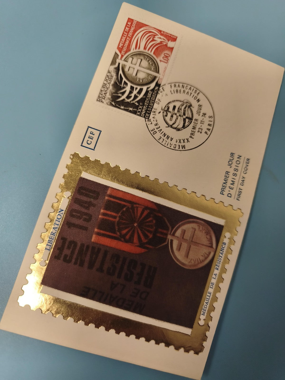 Enveloppe FDC premier jour Médailles Résistance française, timbre illustré