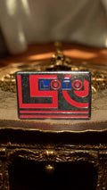 Pin's Loto vintage rectangulaire rouge noir bleu rétro accessoire rare