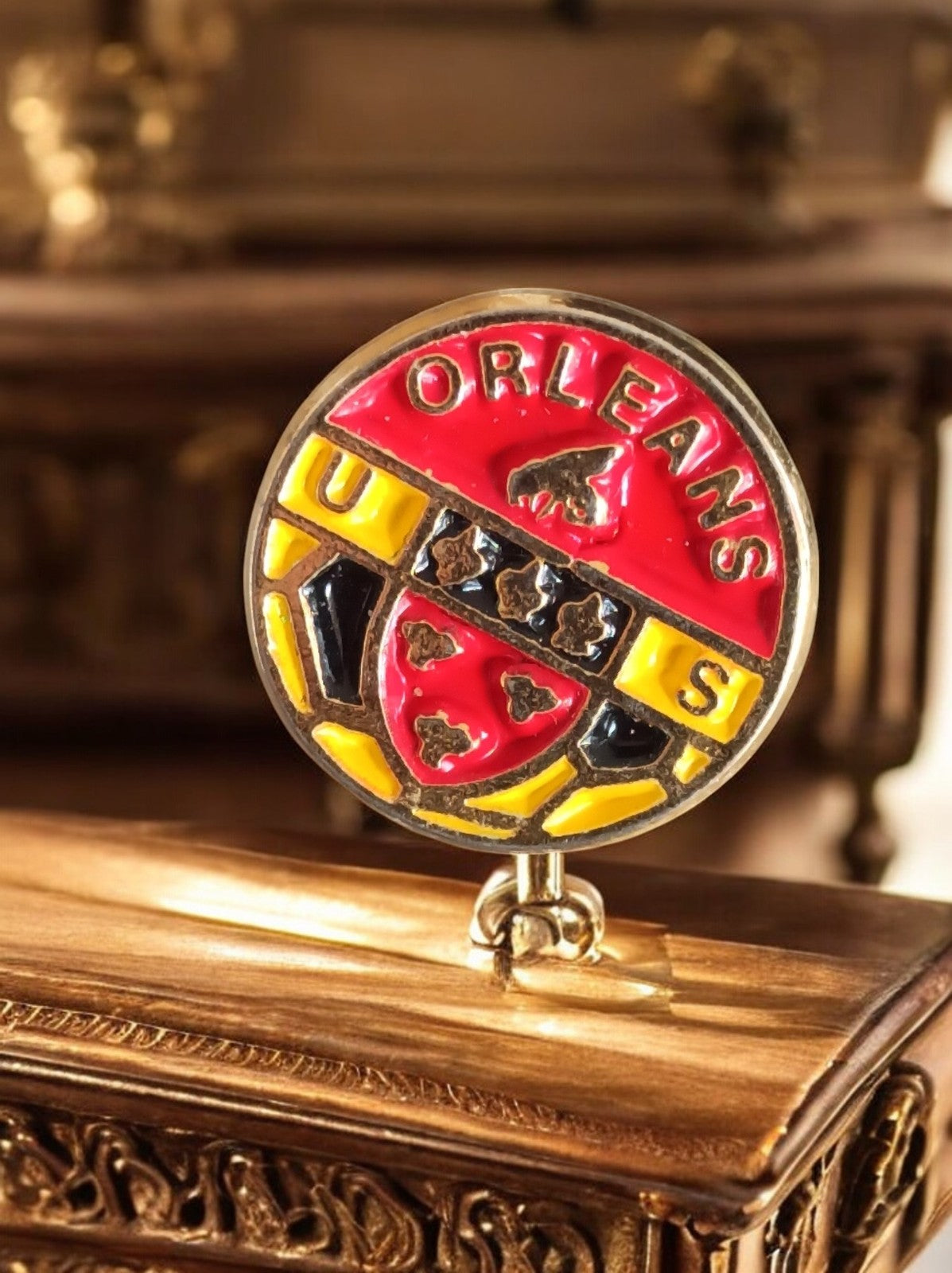 Pin's ancien US Orléans football émaillé blason rond vintage rare