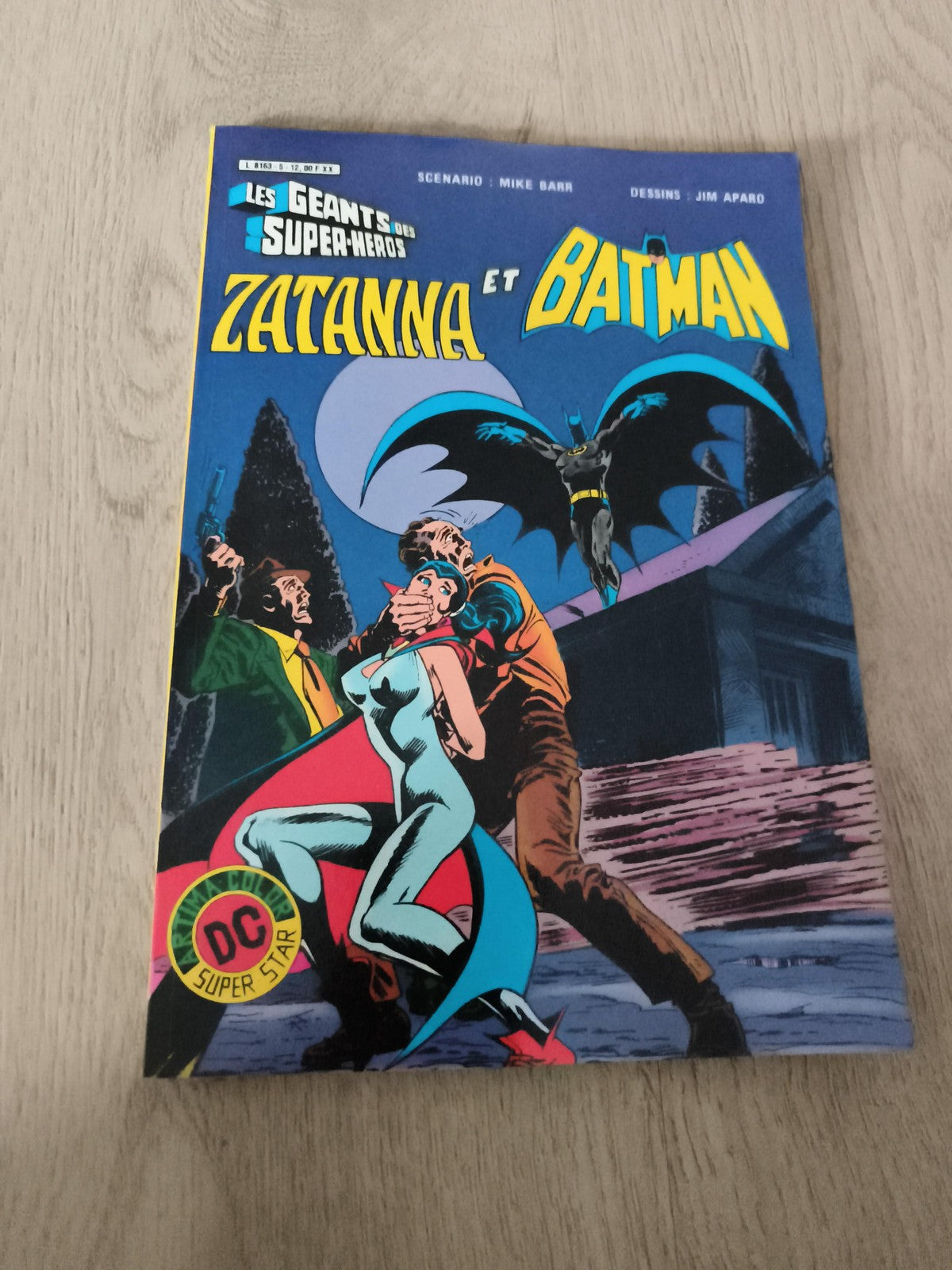 Comic ancien Les Géants des Super-Héros Zatanna Batman DC Super Star vintage
