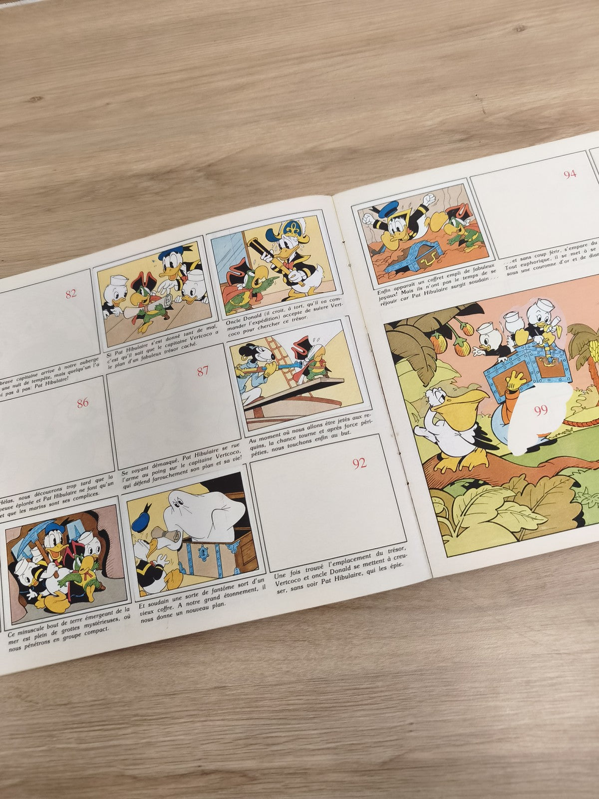 Vintage album Panini incomplet Donald Story Disney collection années 80