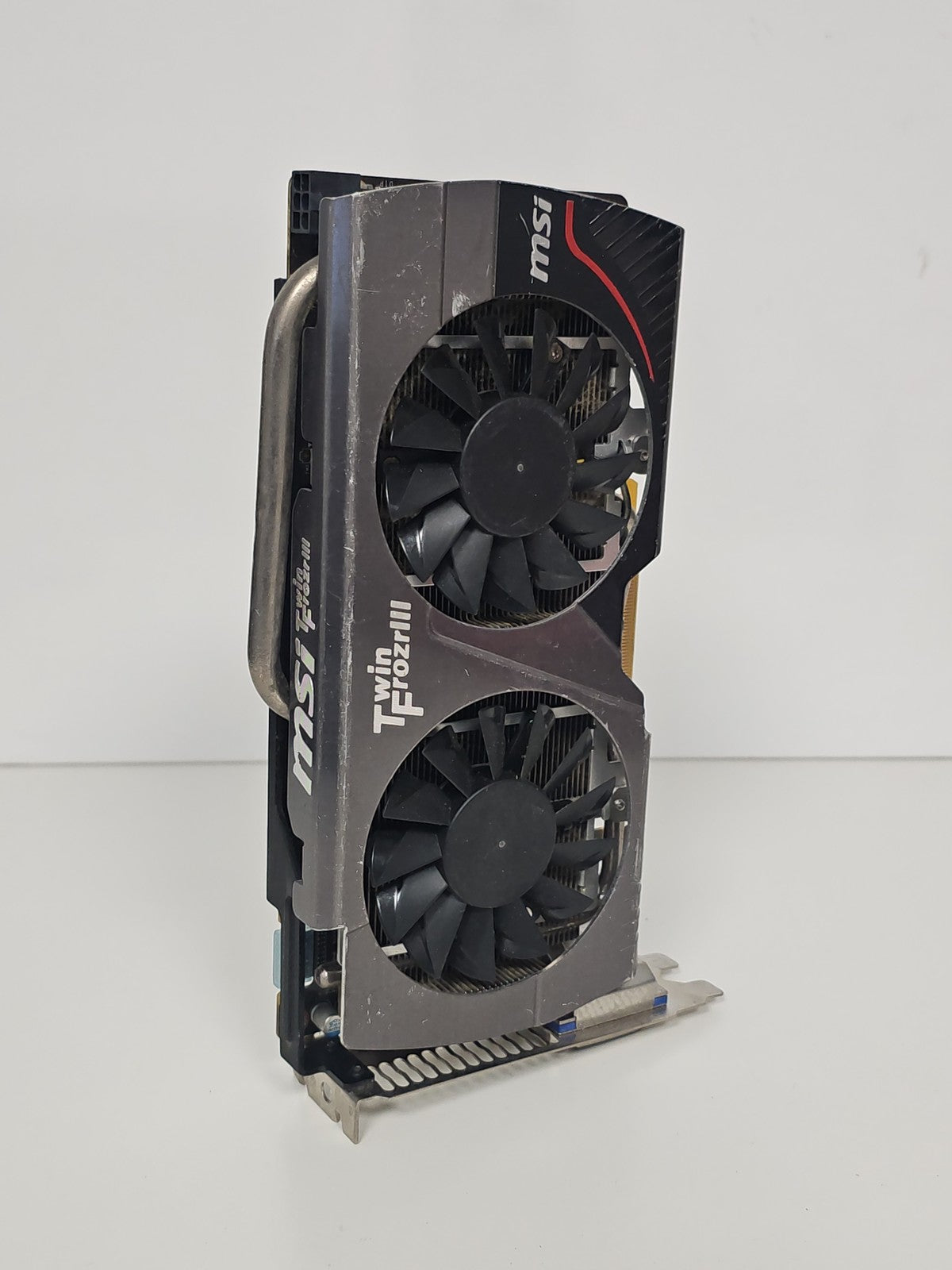 Carte graphique MSI Twin Fusion d'occasion non testée pour PC, vendue en l'état