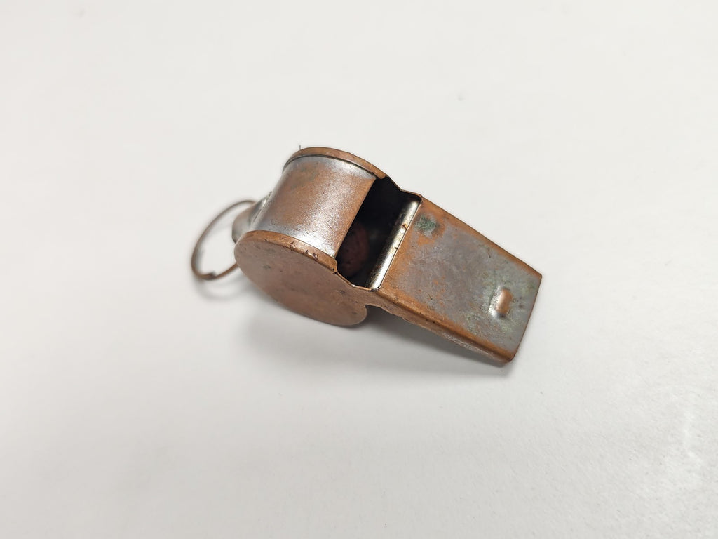 Sifflet ancien vintage petit format pour collectionneur objet rétro authentique