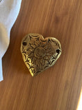 Pendentif cœur vintage métal doré soleil Années 50 motif gravé rétro