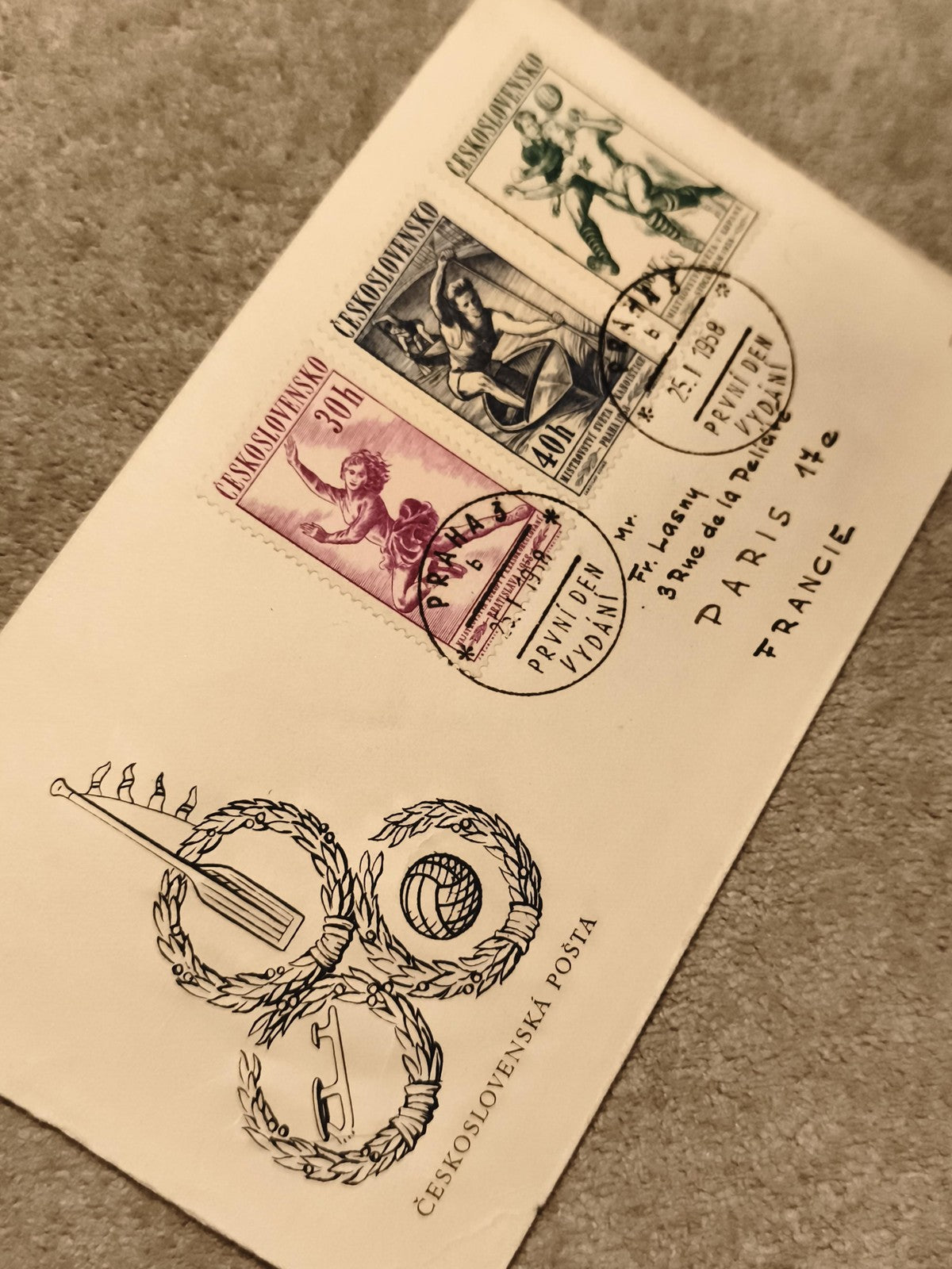 Lettre affranchie Tchécoslovaquie 3 timbres sportifs oblitérés ČESKOSLOVENSKO