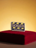 Pin's émaillé SOGEA Nord-Ouest vintage rétro publicitaire, plaque rectangulaire