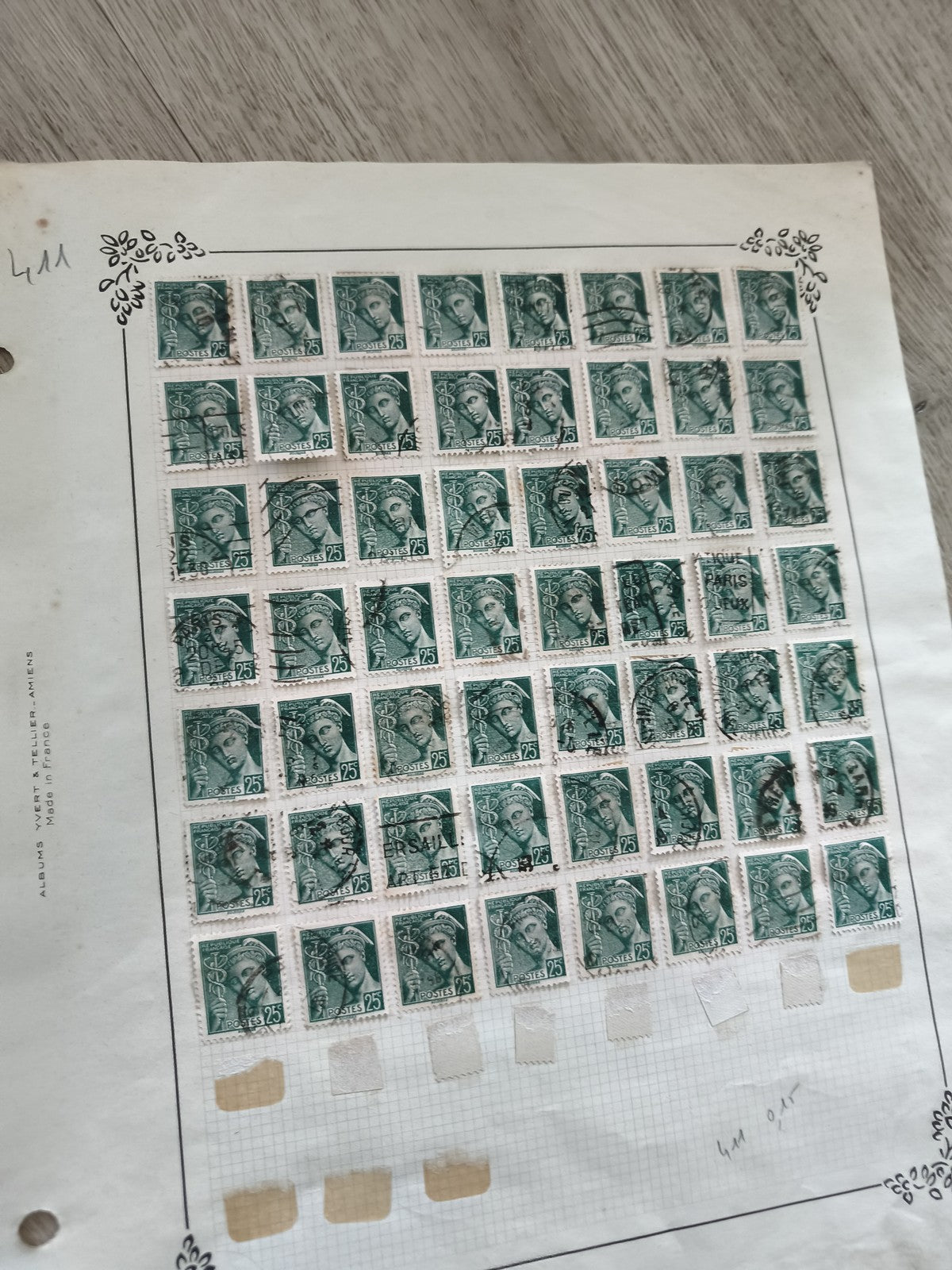 Gros lot anciens timbres Marianne 25c vert sur planche philatélie d?étude