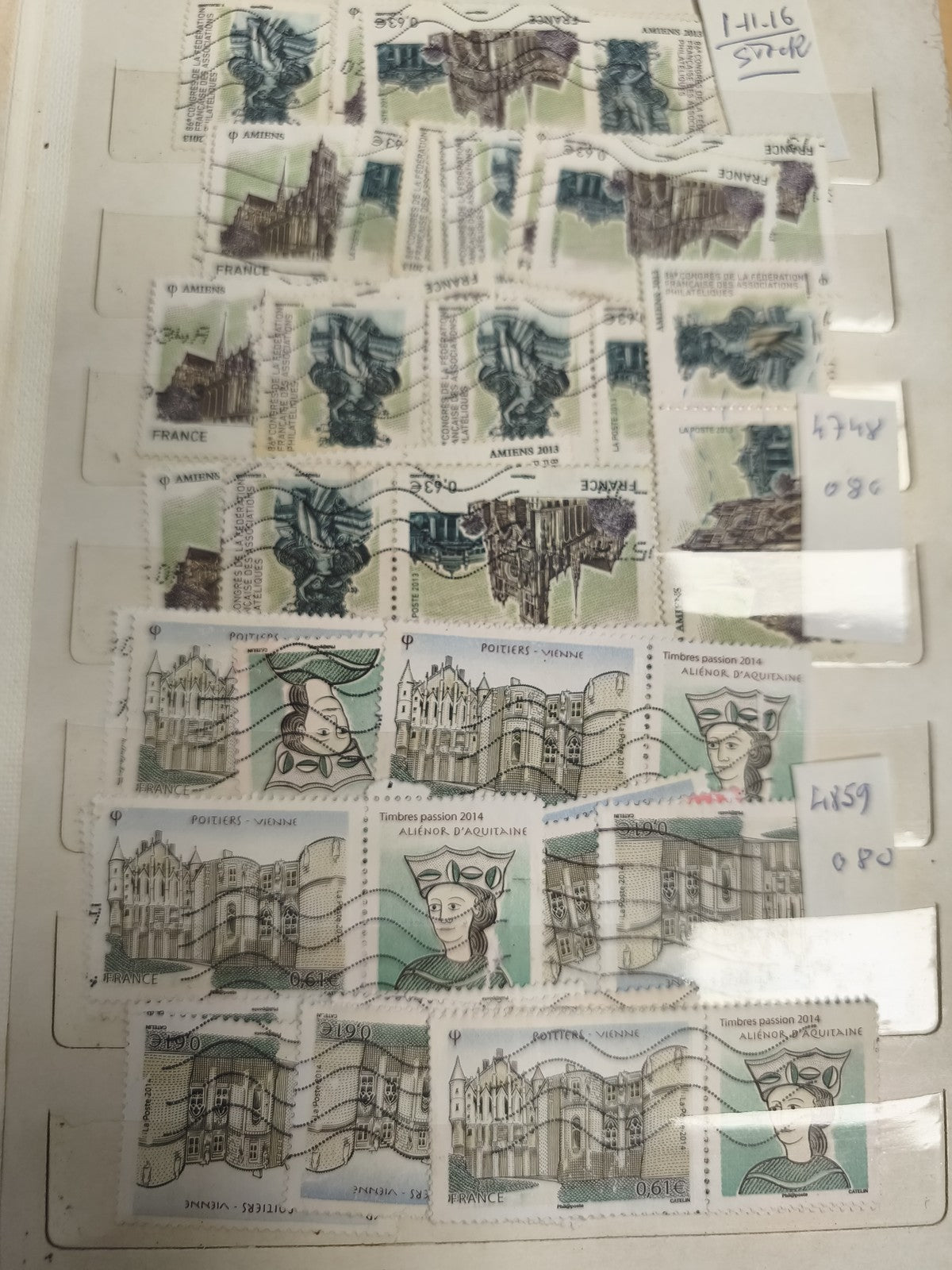 Lot timbres France oblitérés Amiens Poitiers Aliénor d'Aquitaine philatélie