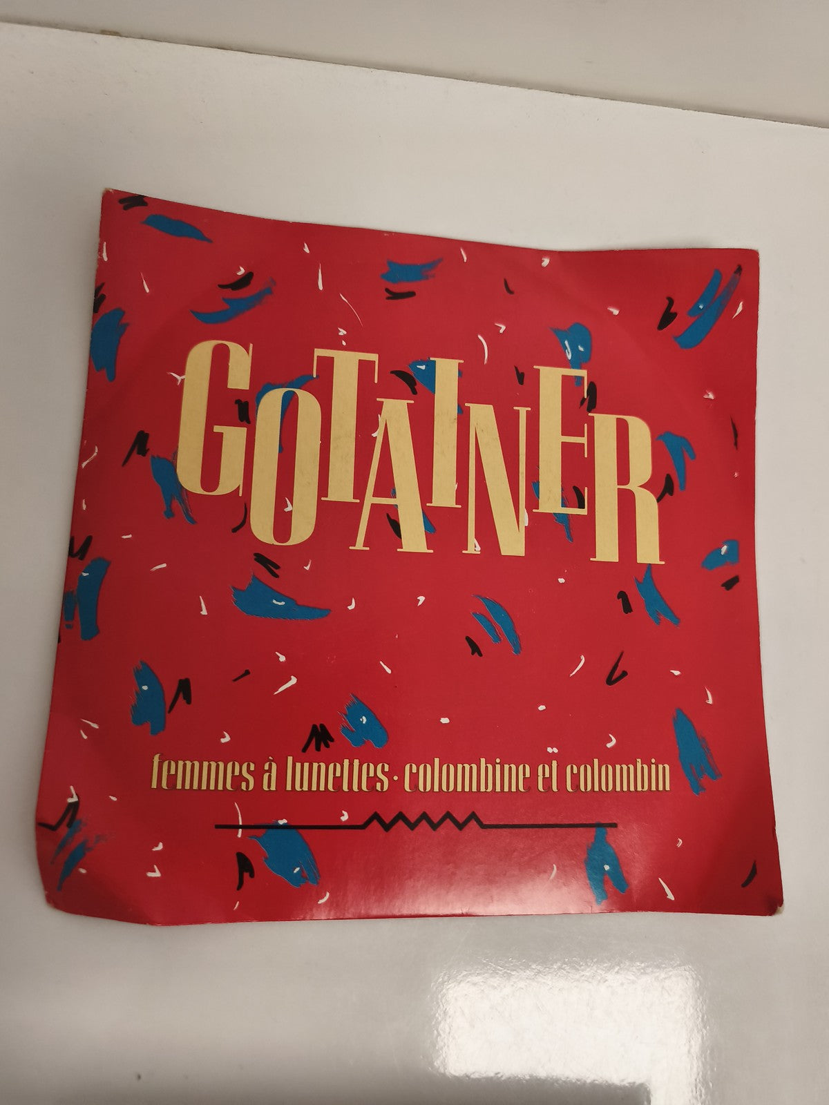 Vinyle 45 tours Gotainer femmes à lunettes pochette rouge années 80
