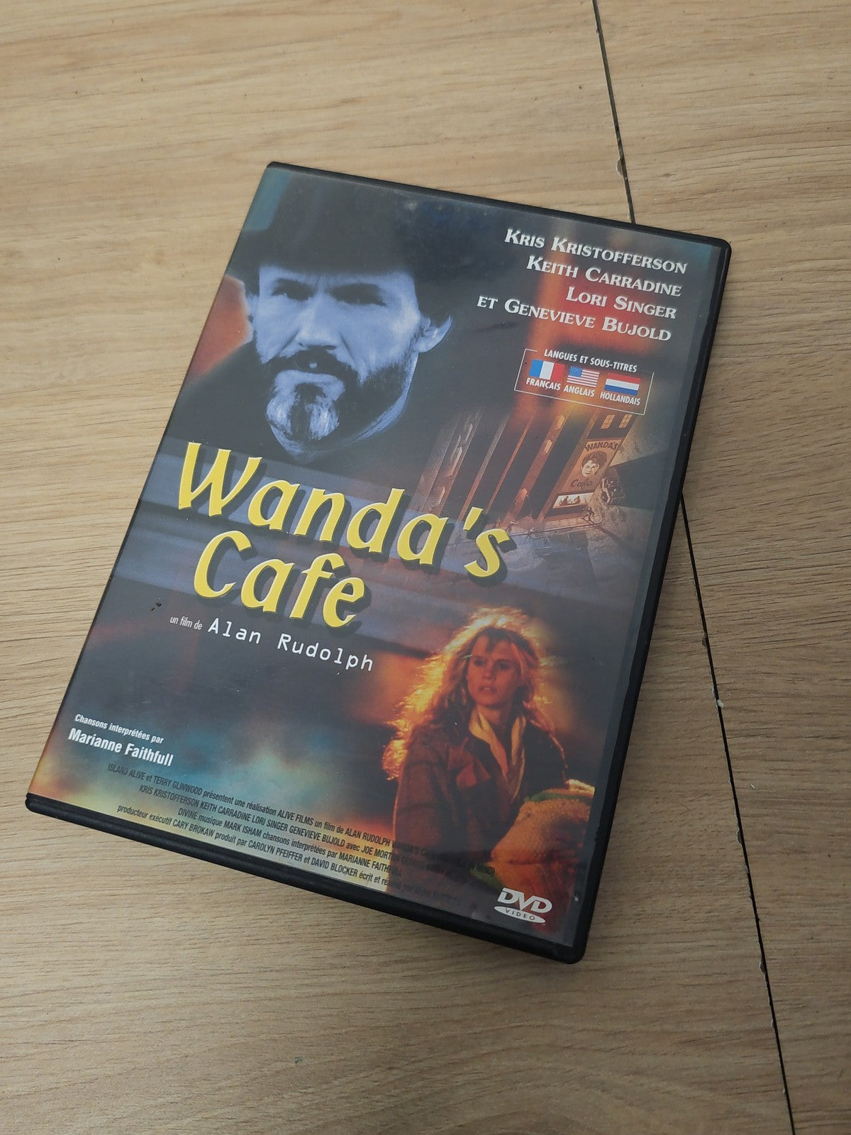DVD Wanda's Cafe film d'occasion version française comédie cinéma vidéo