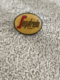 Pin's vintage Segafredo Zanetti ovale jaune logo café (Ref 8)