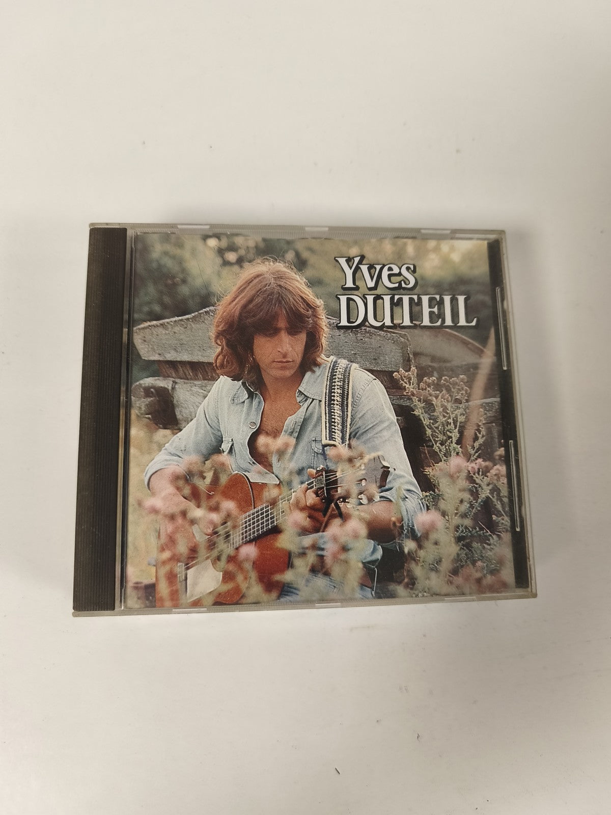 CD Yves Duteil ? Album musique française, pochette guitare acoustique