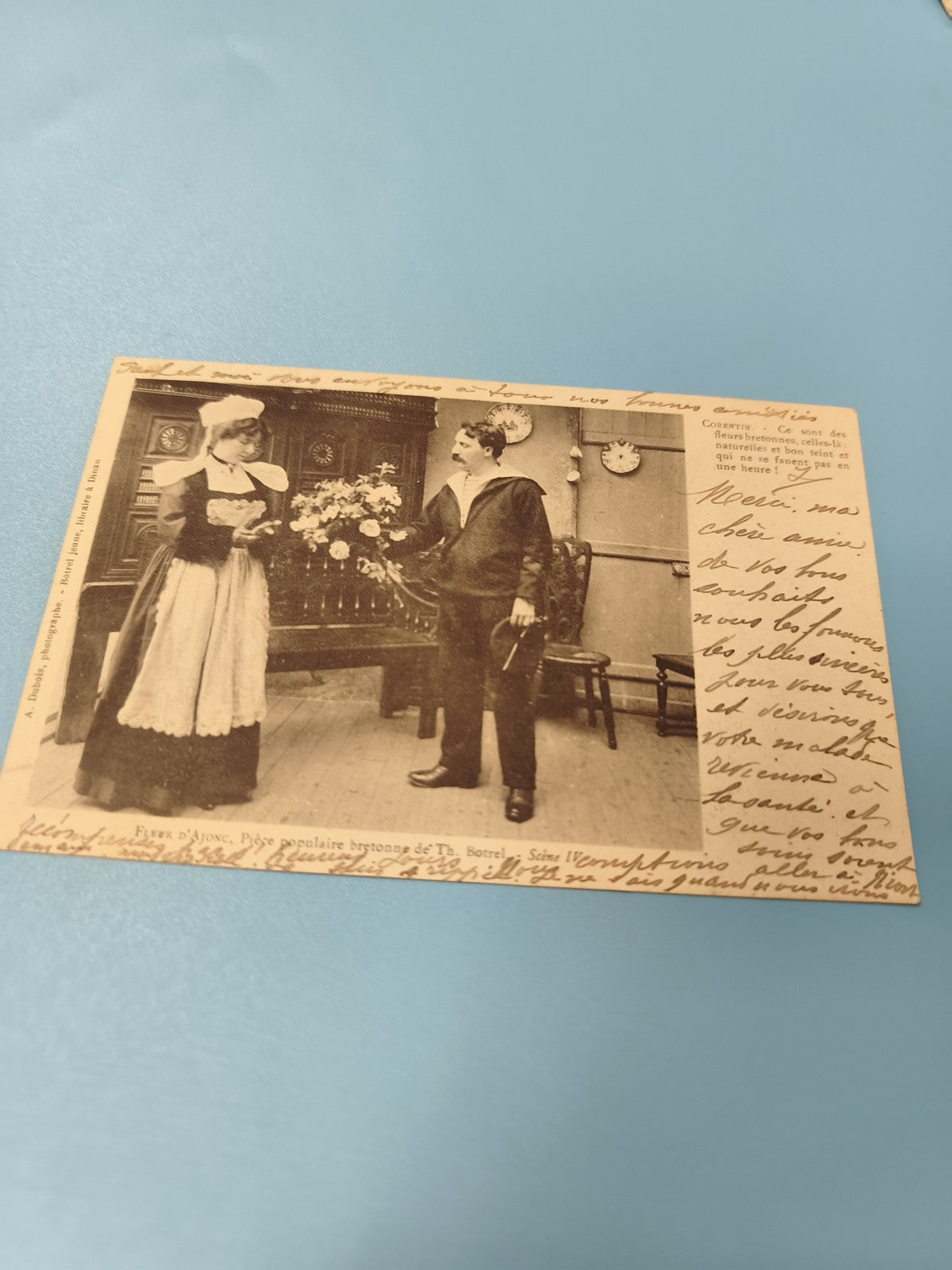 Carte postale ancienne CPA scène bretonne, costumes traditionnels, écriture