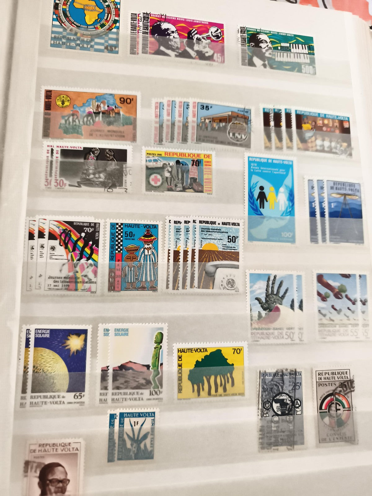 Timbres anciens Haute-Volta Afrique lot thématique oblitérés neufs années 70