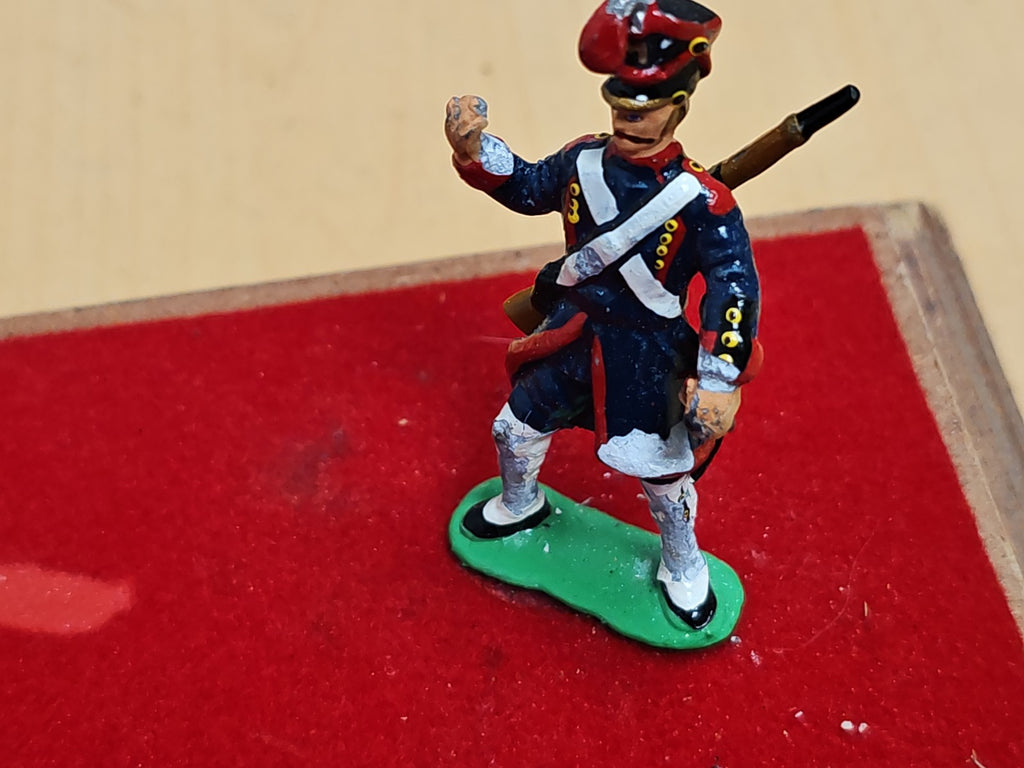 Ancienne plaque de bureau militaire vintage avec figurines artillerie collection