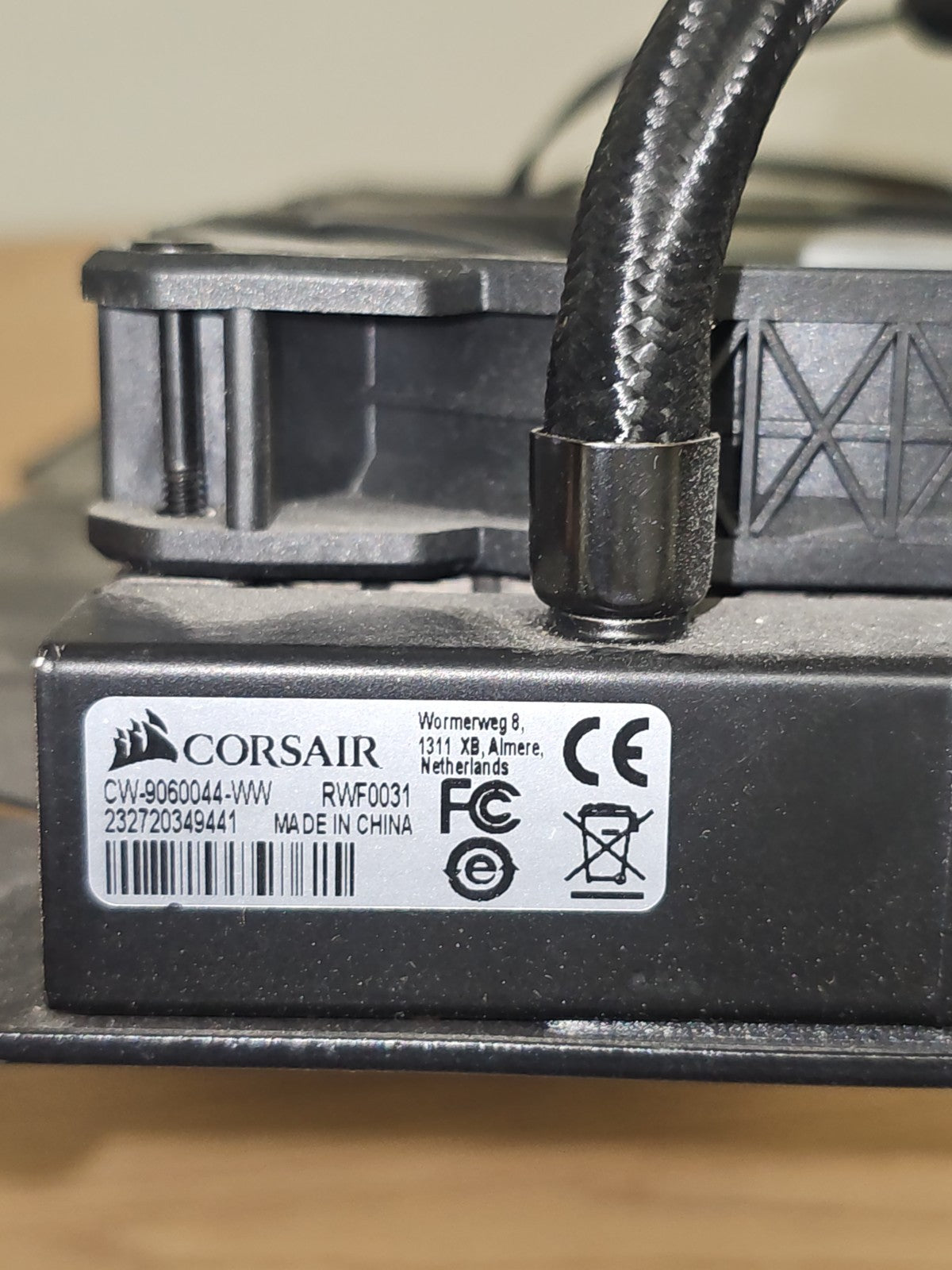 Corsair cw 9060044 ww non testée