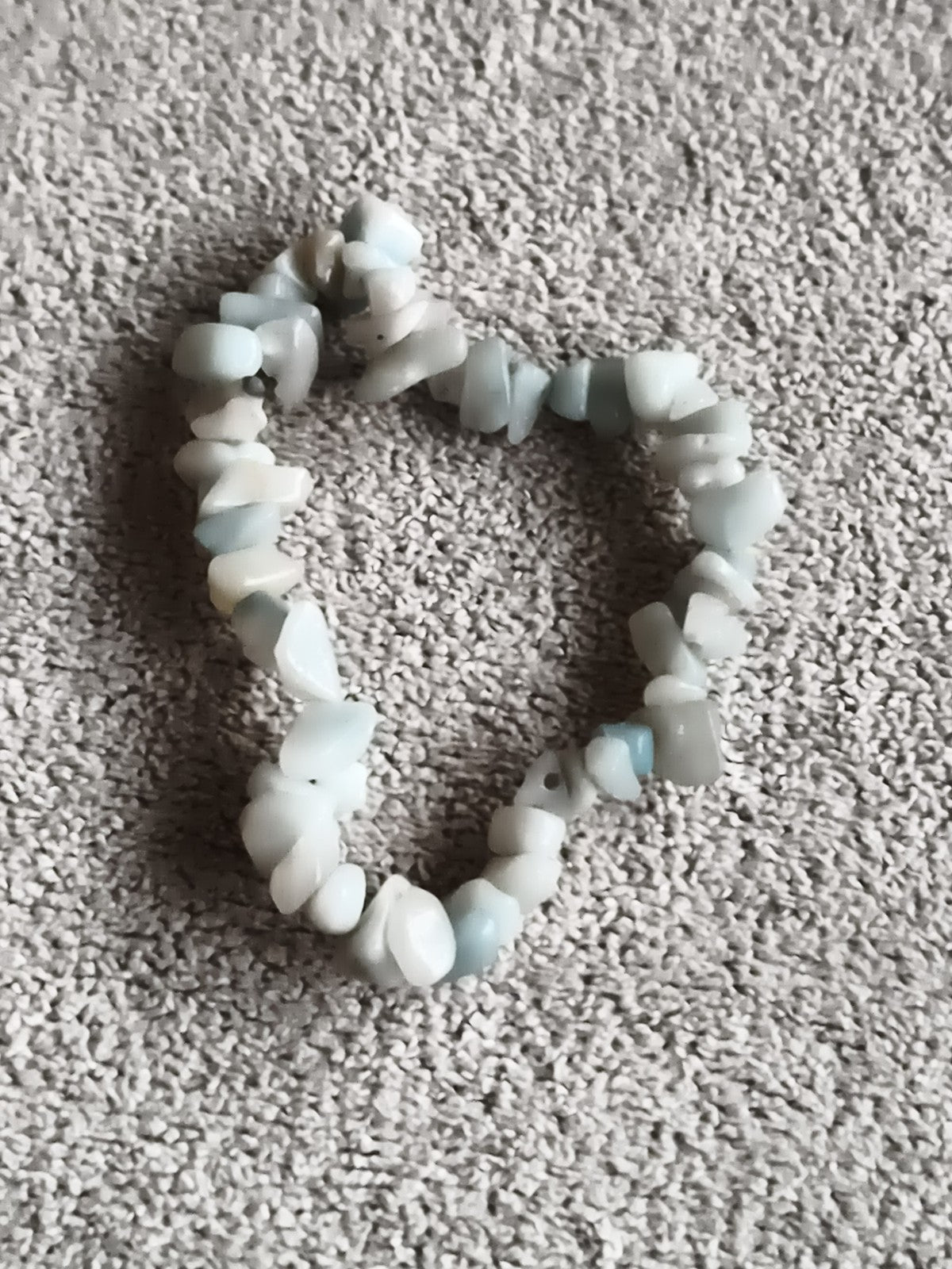 Bracelet pierres naturelles blanc bleu, chips minéraux, bijou fantaisie
