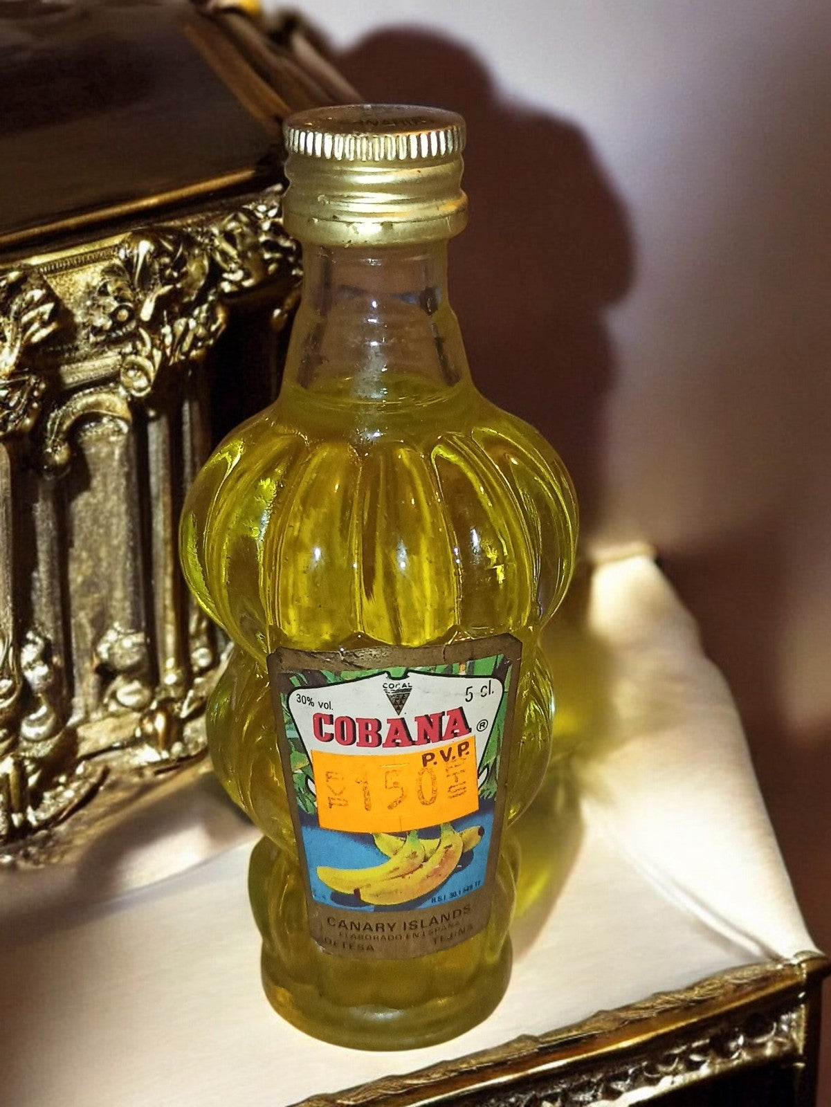 Mini bouteille liqueur vintage COBANA 5cl banane jaune Canaries déco rétro bar