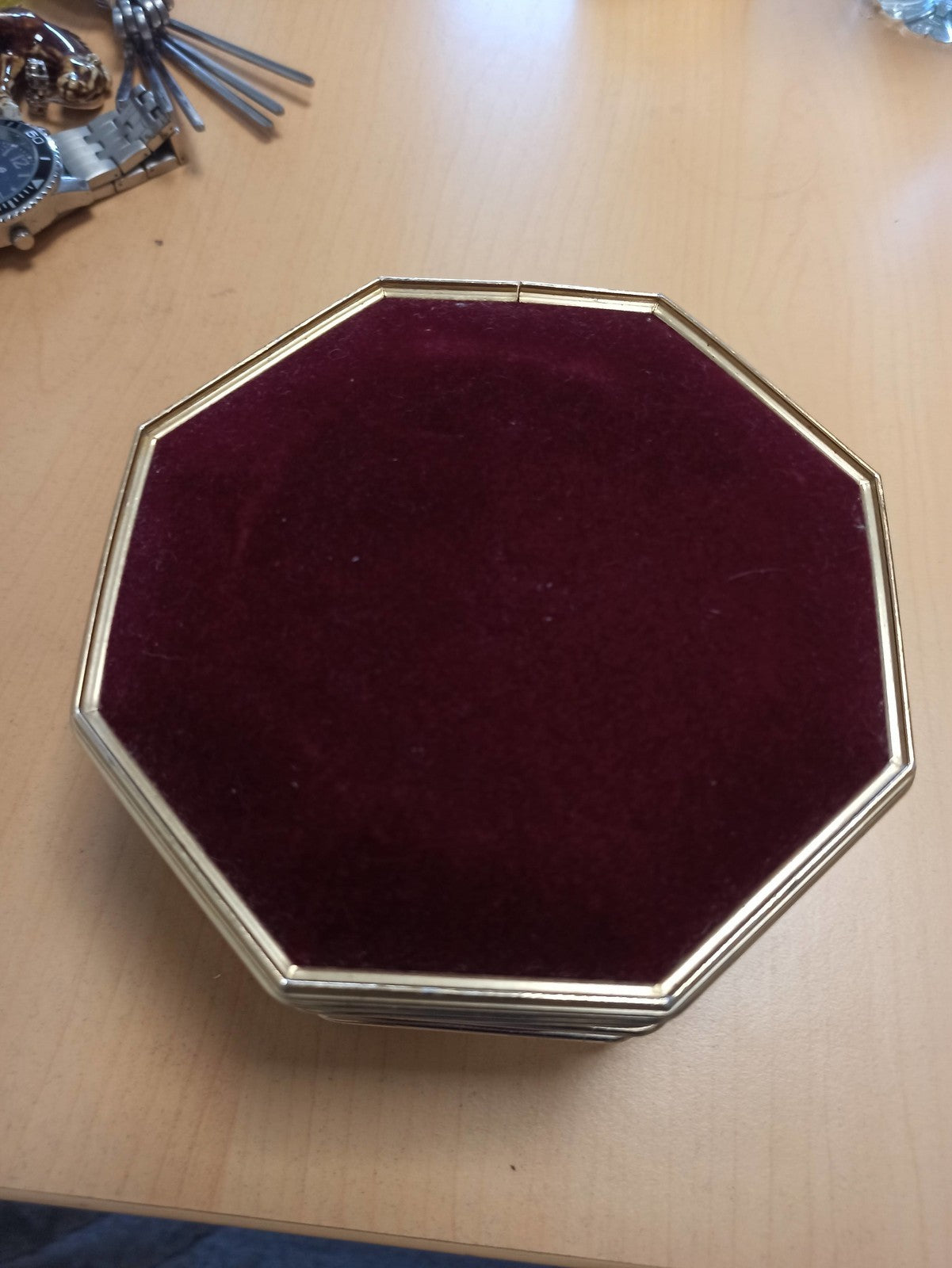 Boîte à bijoux octogonale vintage, coffret rétro ancien, intérieur velours borde