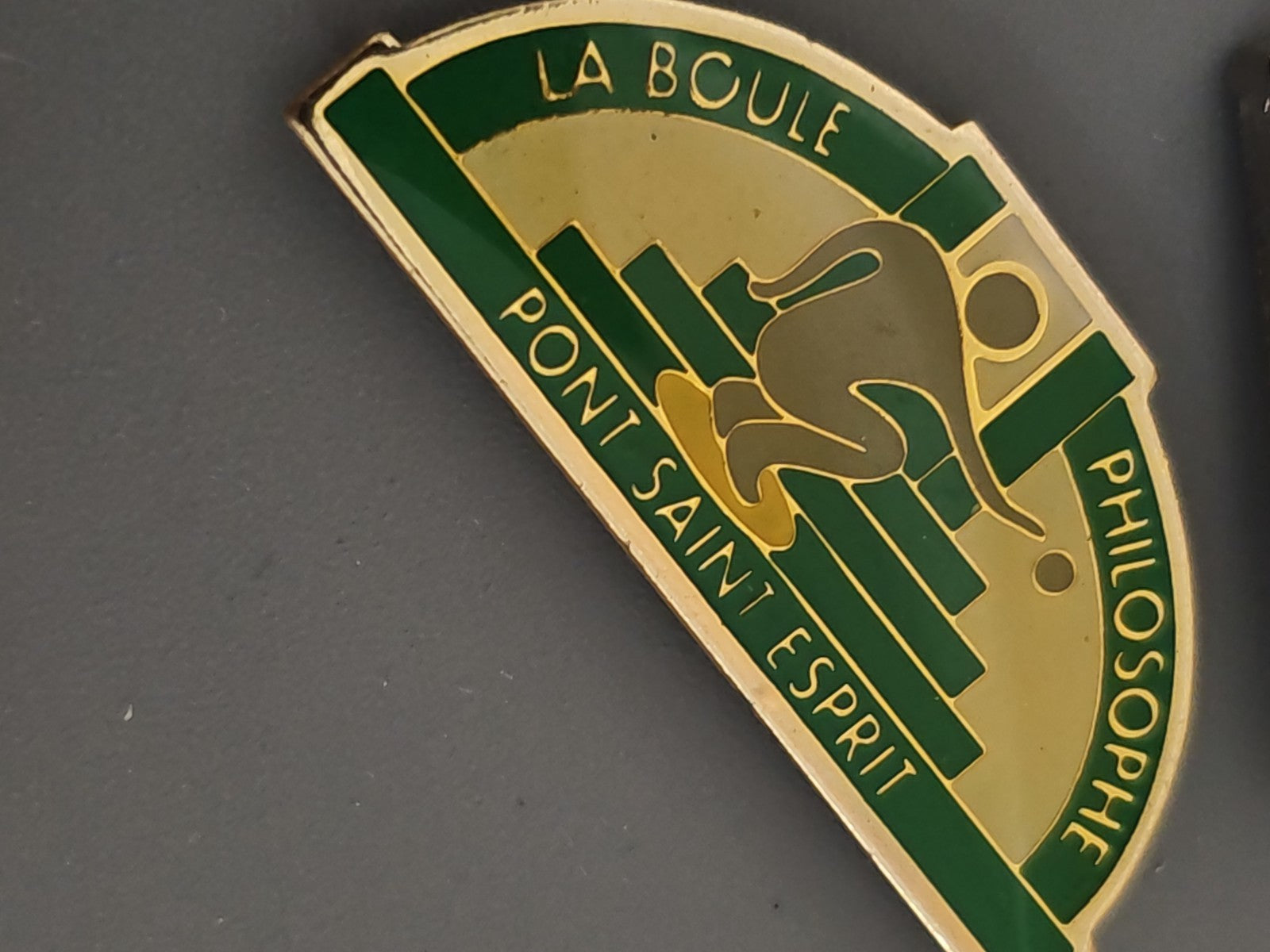 Pin's ancien rétro Pont-Saint-Esprit, badge vintage collection France