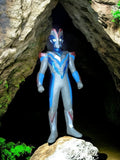 Figurine Ultraman Victory Knight bleu argenté Japon tokusatsu héros