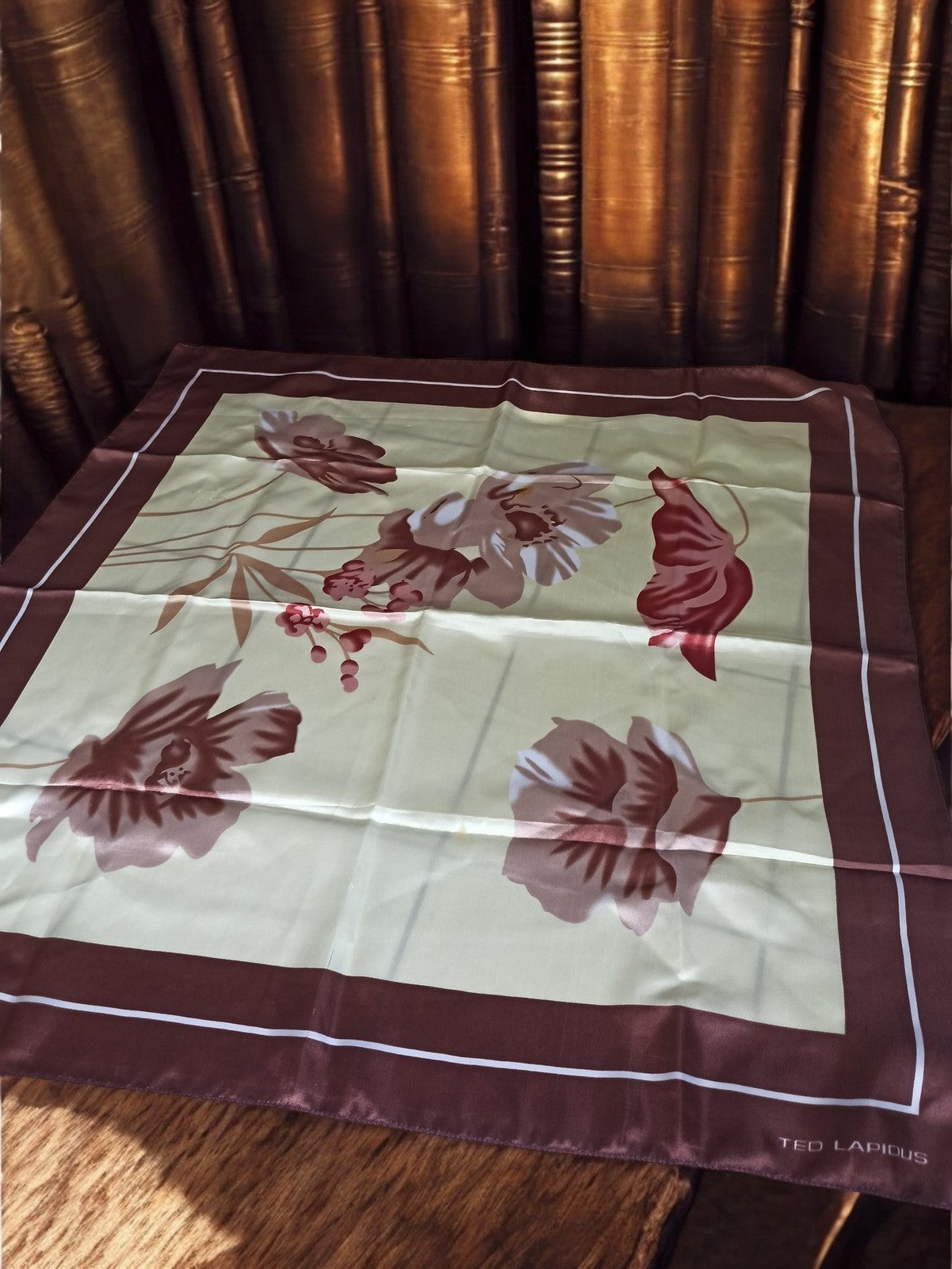 Foulard carré Ted Lapidus vintage fleurs marron beige rétro ancien accessoire