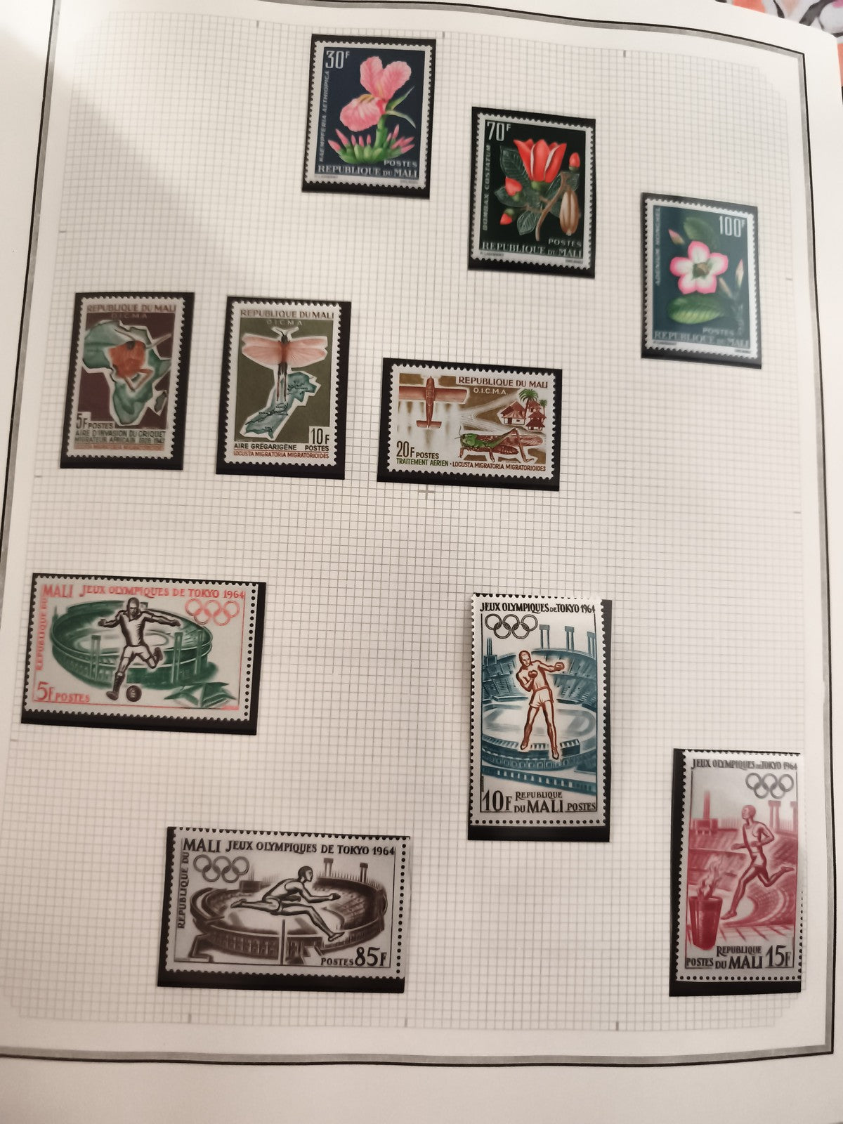 Timbres neufs Mali années 60 fleurs sport Jeux Olympiques Tokyo philatélie