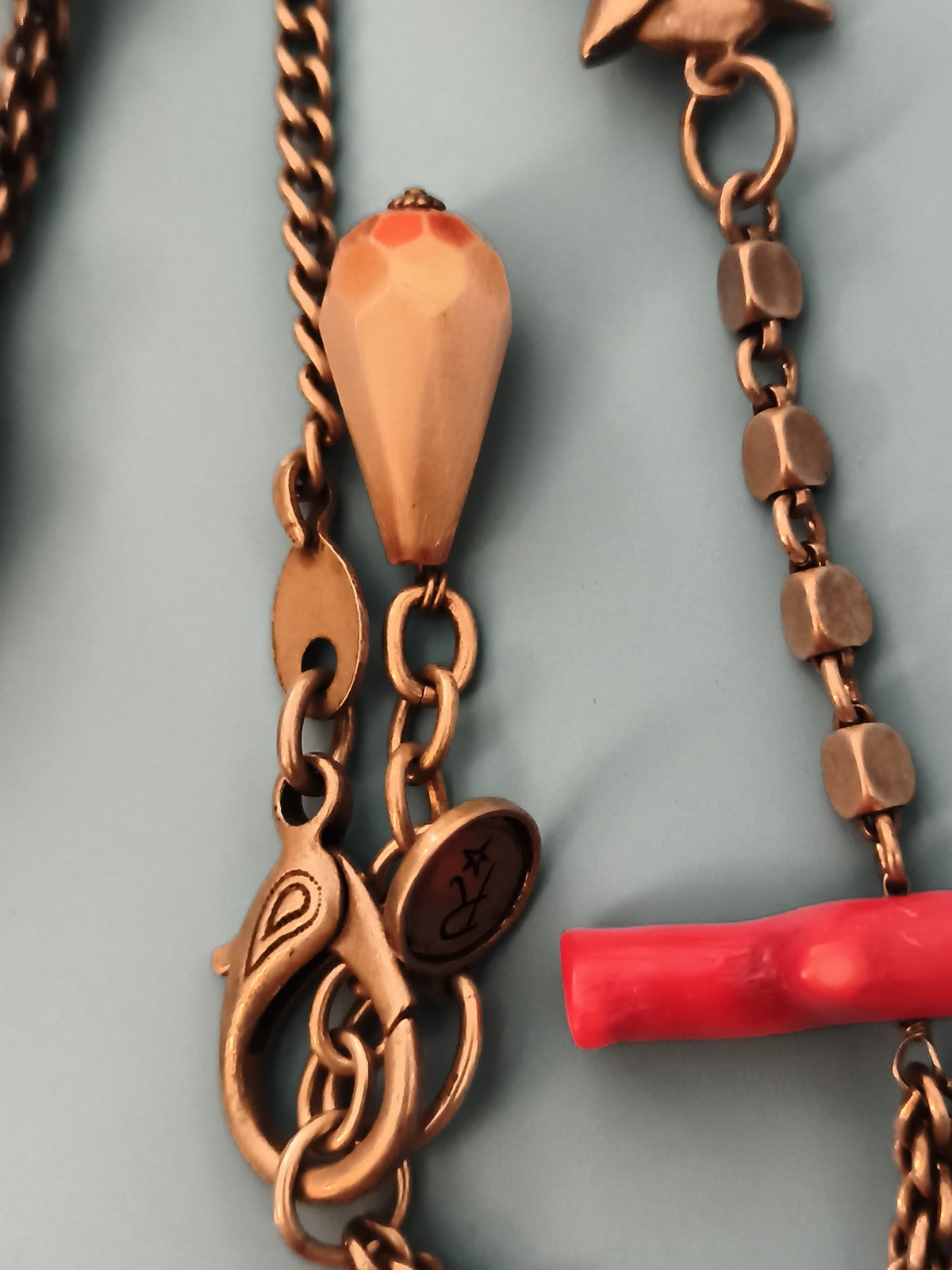 Collier fantaisie Reminiscence vintage, grosses perles rouges et dorées