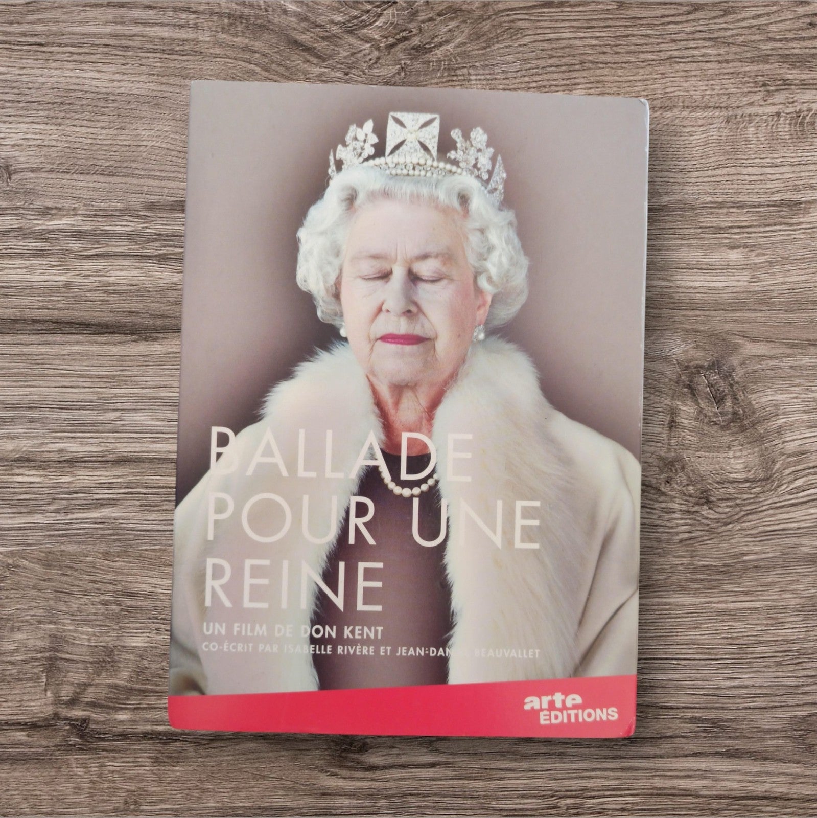 Coffret DVD Ballade pour une Reine Arte Éditions film Don Kent