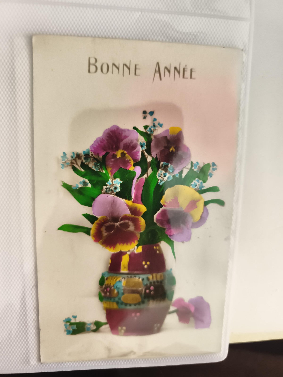 Carte postale ancienne Bonne Année fleurs pansy vase colorée CPA vintage
