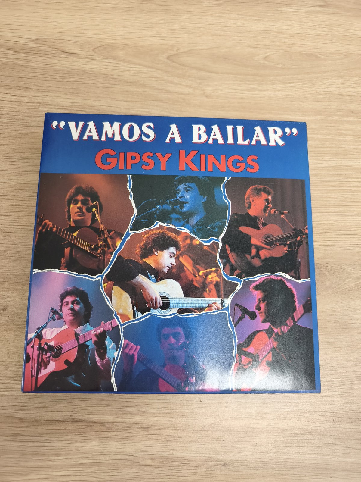 Vinyle 45 tours Gipsy Kings Vamos a Bailar pochette couleur guitare espagnole