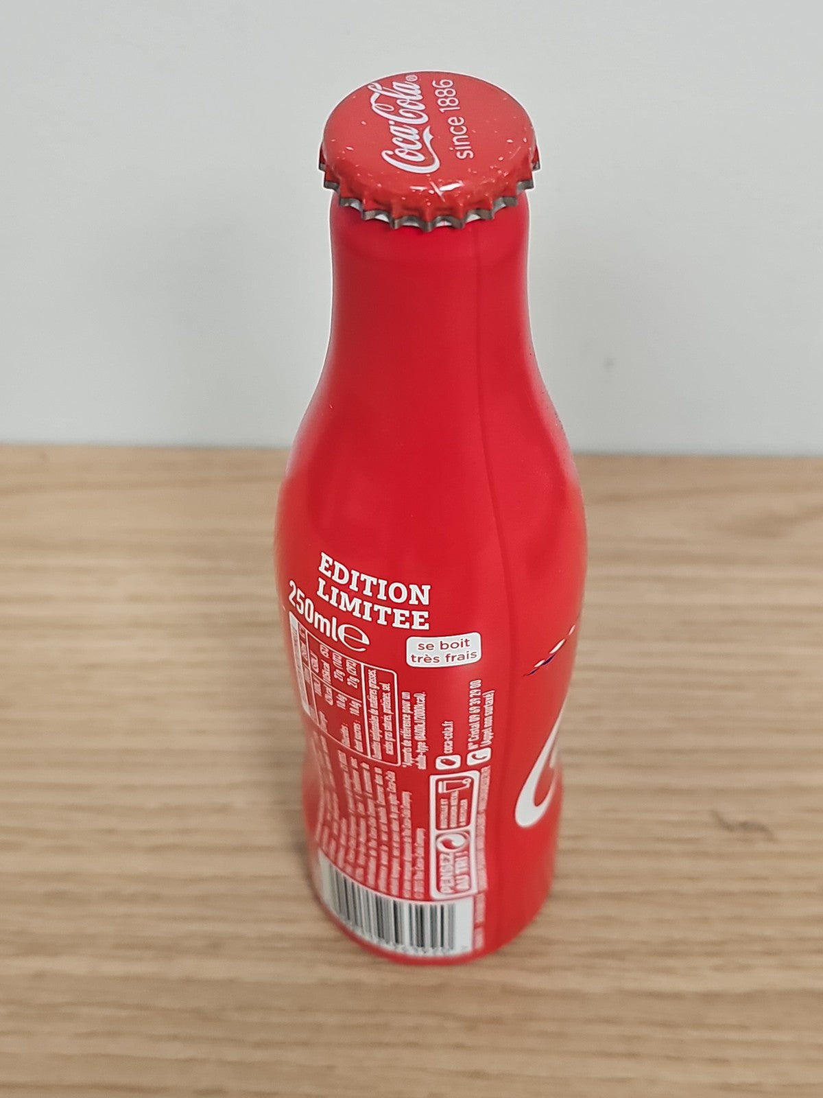 Bouteille Coca Cola pleine UEFA Euro 2016 France boisson édition spéciale foot