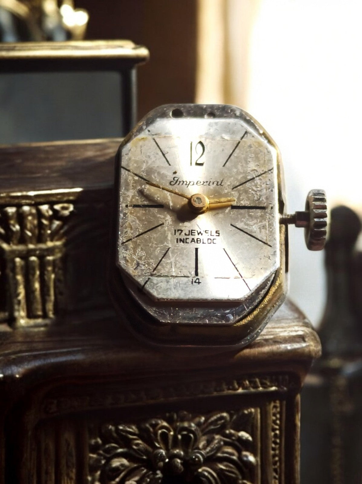 Montre mécanique vintage Imperial 17 jewels Incabloc cadran octogonal
