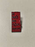 Pin's rétro ancien Le Paris des Tout Petits, badge vintage collection enfant