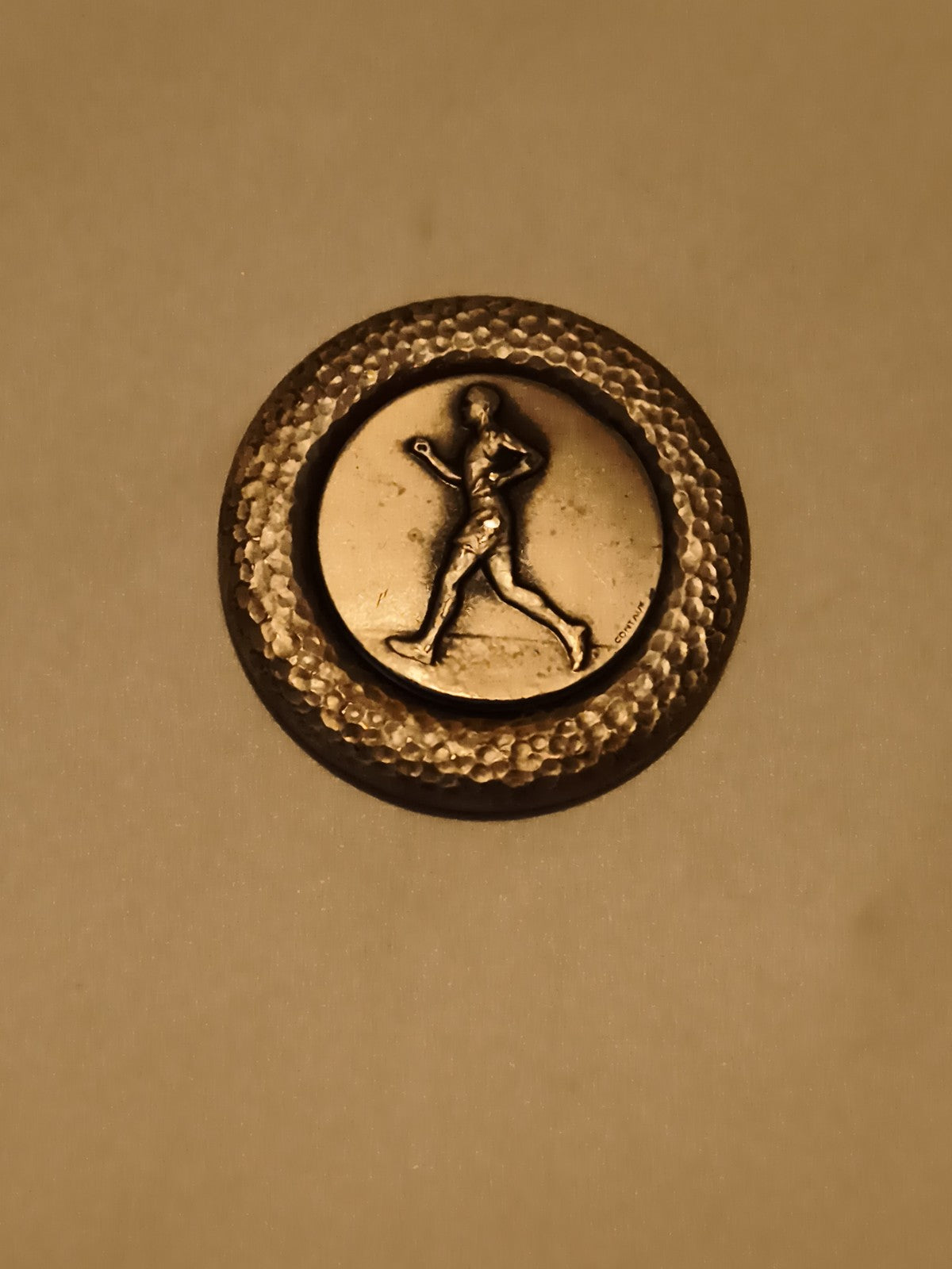 Médaille marcheur ronde finition bronze athlétisme sport récompense