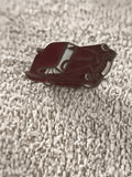 Pin's vintage voiture ancienne rouge, émail, style rétro auto (Ref 5)
