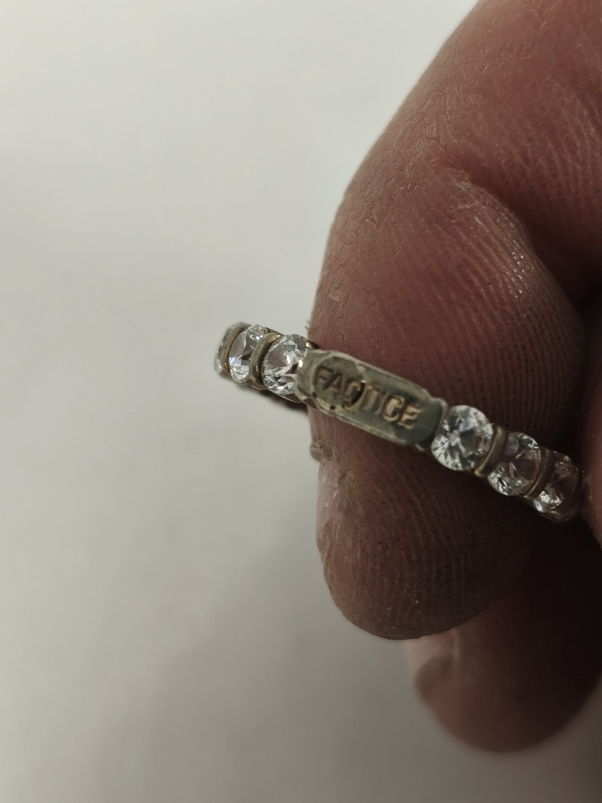 Bague vintage ancienne rétro pour collectionneur bijou d?époque authentique